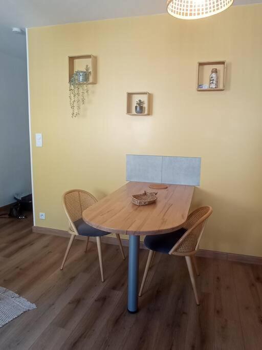 A 50 M De La Plage, Appartement De 35 M2 : Les Pieds Sales Bréhal المظهر الخارجي الصورة